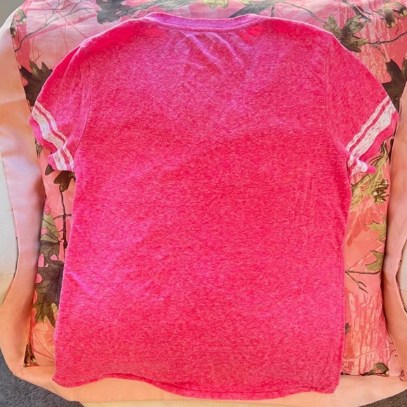 aeropostale tate mcrae inspired y2k hot pink jersey 87 t shirt - Picture 7 of 8